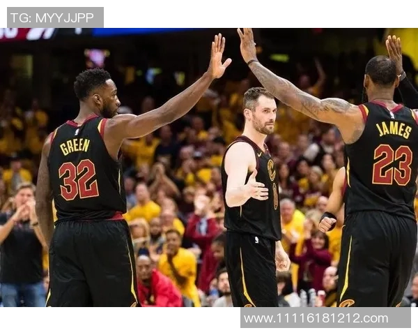 詹姆斯冲击金球奖?数据全面对比分析